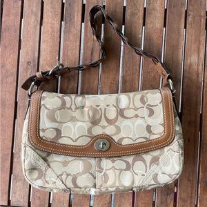 Coach  Chelsea Optic Signature Flap Shoulder Purse